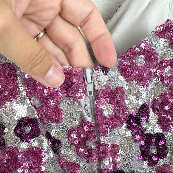 B Smart Full Length Sequined Floral Formal Prom Dress Plunge Form Fitting 3/4 - Picture 10 of 11